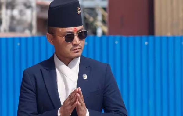 छानबिन समितिबाट सुधन गुरुङलाई ‘क्लिन चिट’, पुन: गृहमन्त्री बन्ने सम्भावना