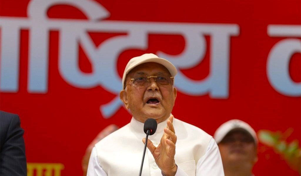 सम्पत्ति विवरण मागेपछि सरकारलाई ओलीको जवाफ- ‘आगो लगाएर पुगेन